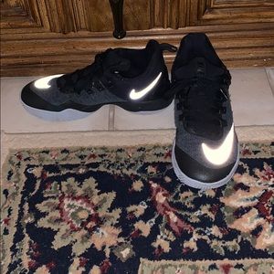 Volleyball/basketball Nike shoes